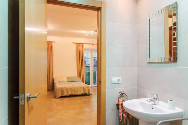 شقة Loft In 1Th Floor & Terrace In 4Th Floor فالنسيا المظهر الخارجي الصورة